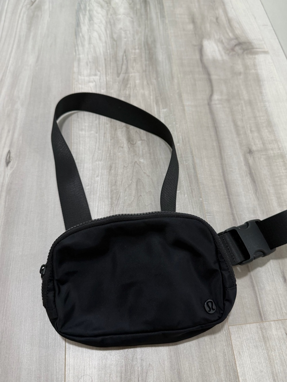 Lululemon belt bag